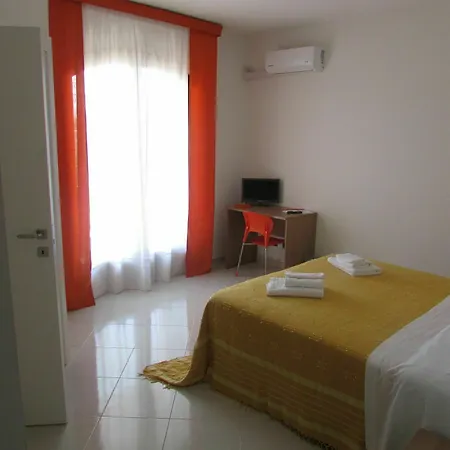 Mariposa 3*